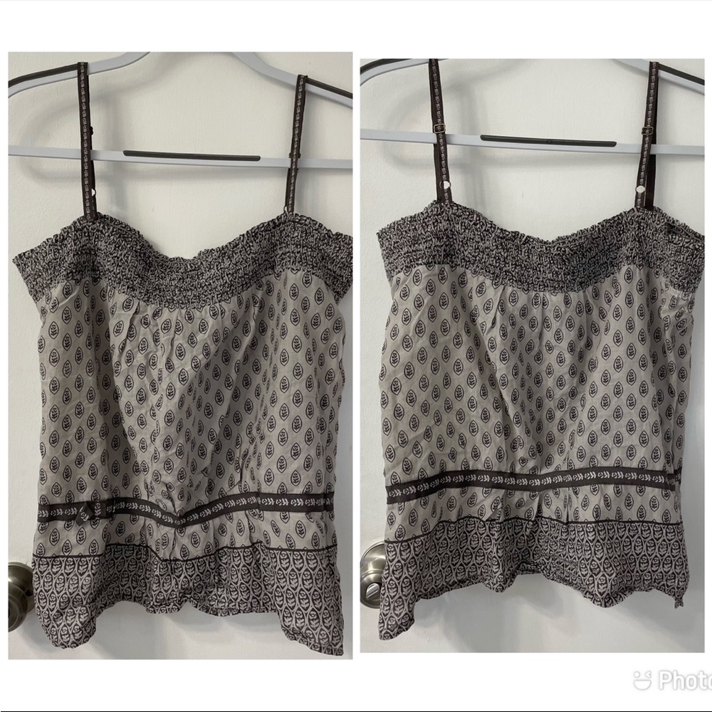 CALVIN KLEIN Women’s Gray Adjustable Strap Top. Size M